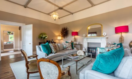 7 Bed in Montgomery 6
