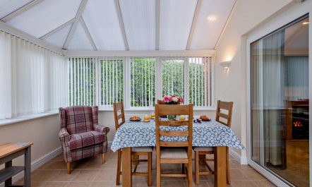 2 Bed in Overstrand 5