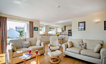 3 Bed in Abersoch 8