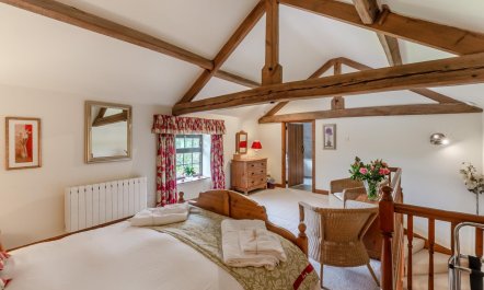 1 Bed in Ashford-in-the-Water 6