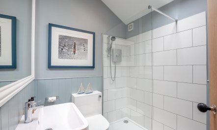 1 Bed in Dorking 4