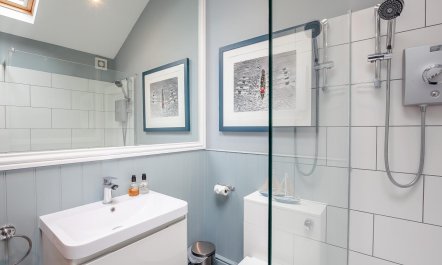 1 Bed in Dorking 5