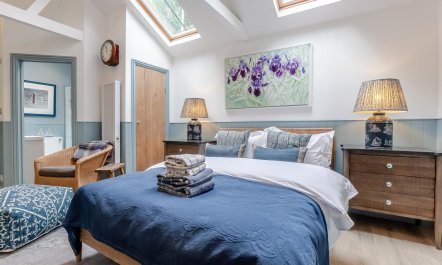 1 Bed in Dorking 1