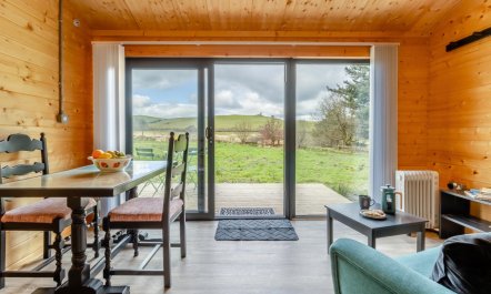 1 Bed in Devils Bridge 4