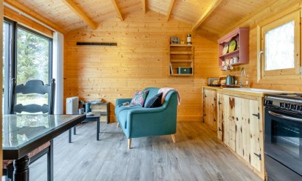 1 Bed in Devils Bridge 3