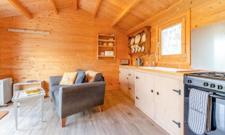 1 Bed in Devils Bridge 2