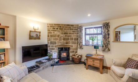 2 Bed in Ashford-in-the-Water 1