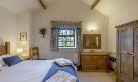 2 Bed in Ashford-in-the-Water 8