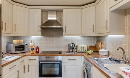 2 Bed in Ashford-in-the-Water 5