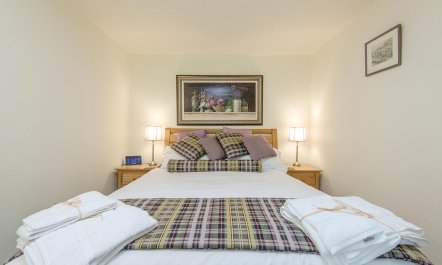 2 Bed in Ashford-in-the-Water 8