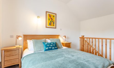 1 Bed in Oakford 9