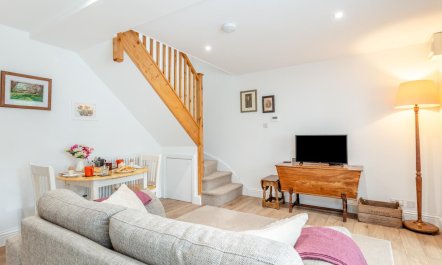 1 Bed in Oakford 3