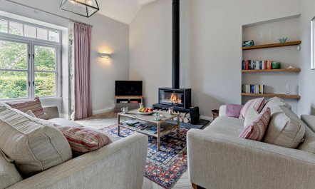 2 Bed in Par 8