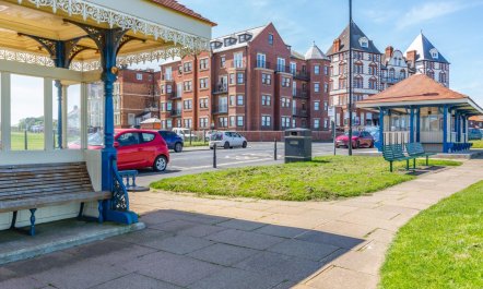2 Bed in Whitby 3