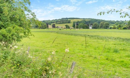 1 Bed in Lampeter 7