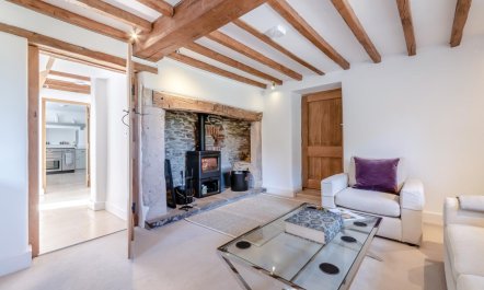 2 Bed in Gastard 3