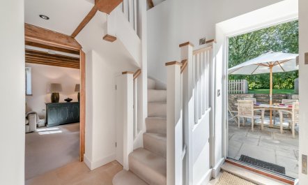 2 Bed in Gastard 9