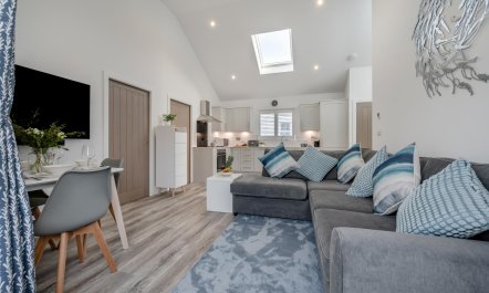 2 Bed in Porthleven 7