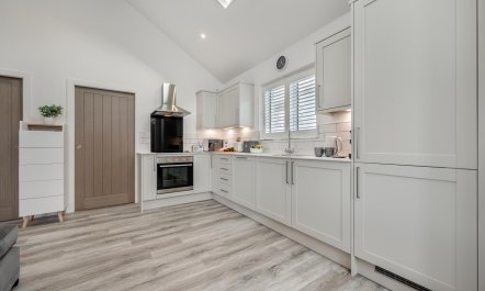 2 Bed in Porthleven 3