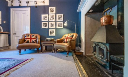 5 Bed in Llanbedr 8