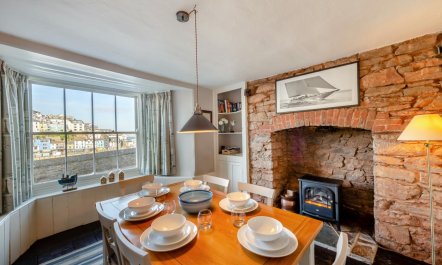 2 Bed in Brixham 4