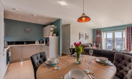 2 Bed in Whitby 2