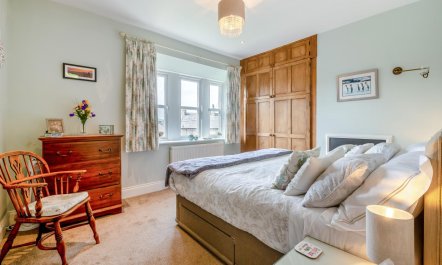 1 Bed in Halifax 2