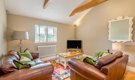 1 Bed in Little Bardfield 2