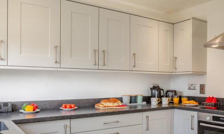 2 Bed in Brynteg 6