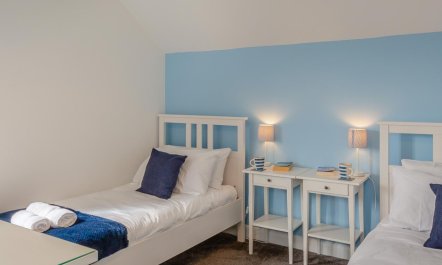 2 Bed in Brynteg 7
