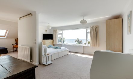4 Bed in Ringstead 4