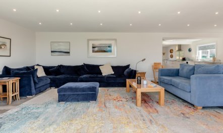 4 Bed in Ringstead 5