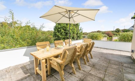 4 Bed in St. Ives 3