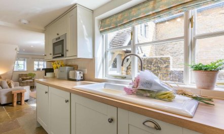 2 Bed in Cheltenham 3