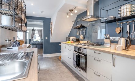 3 Bed in Cowbridge 7