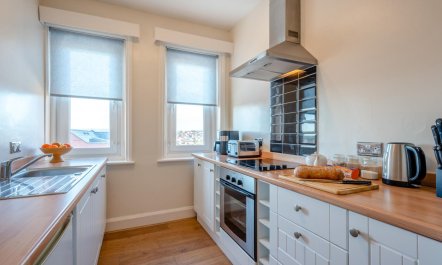 2 Bed in Whitby 1