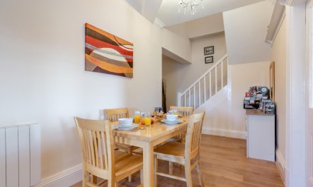 2 Bed in Whitby 7