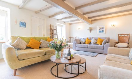 5 Bed in Port Isaac 8