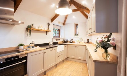 2 Bed in Port Isaac 6