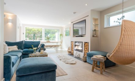 3 Bed in Polzeath