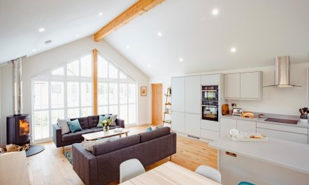 3 Bed in Rock 2