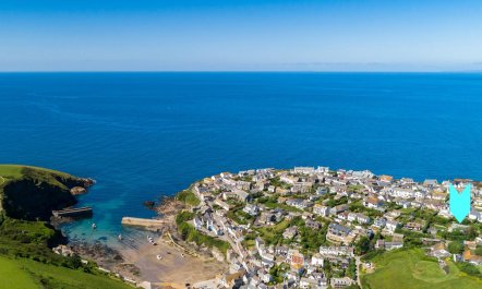 4 Bed in Port Isaac 2