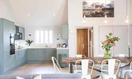 4 Bed in Trebetherick 7