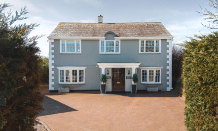 6 Bed in St. Minver