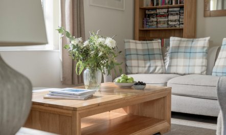 2 Bed in Rock 8