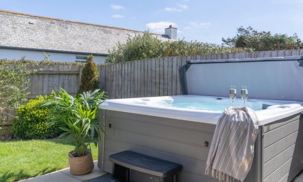 4 Bed in Trebetherick 6