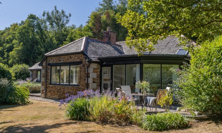 4 Bed in St. Minver