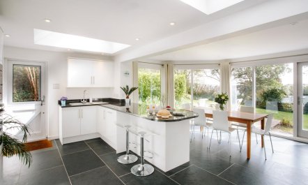 4 Bed in St. Minver 7