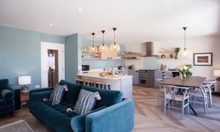 2 Bed in Polzeath 4