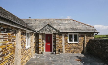2 Bed in Port Isaac 3